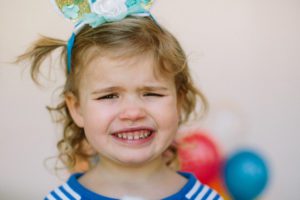 maine family photographer, freeport maine photographer, maine tinker, birthday, 4th birthday photo shoot, rainbow party