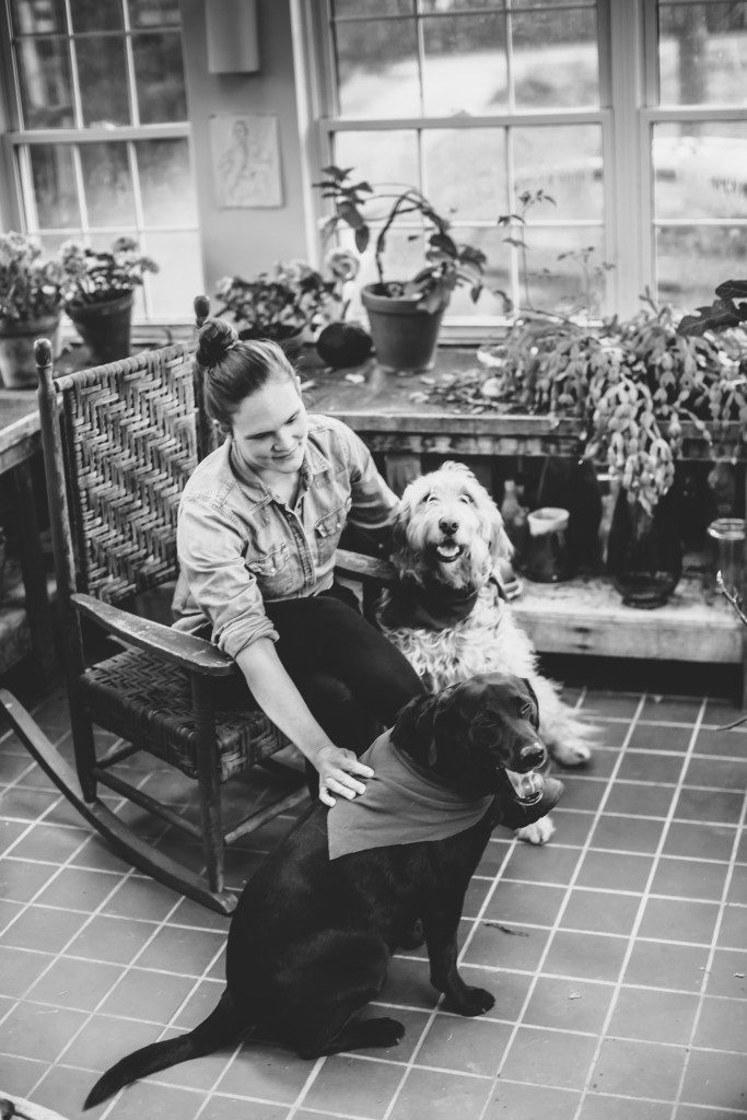 Maine family photographer, lifestyle session, dog portraits, maine tinker photographey by Siobhan Bogle