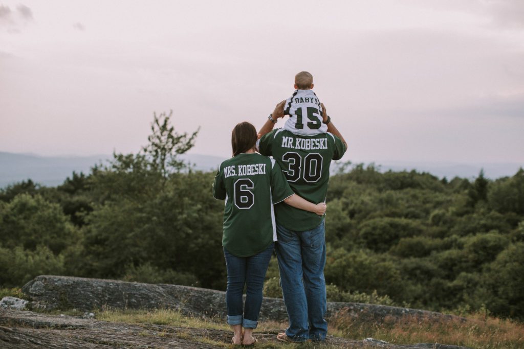 maine family photographer, pitcher mountain, new hampshire family photographer, family photographer in maine, maine wedding photographer, socail media -3