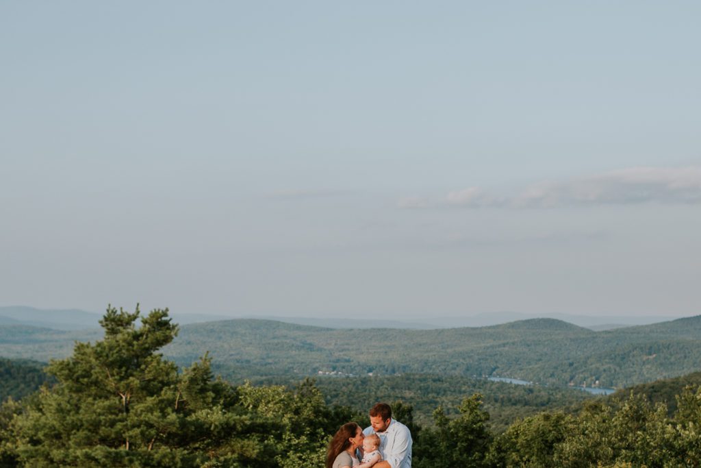 maine family photographer, pitcher mountain, new hampshire family photographer, family photographer in maine, maine wedding photographer, socail media -9