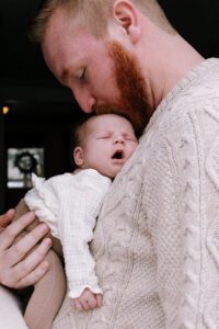 maine family photographer, family photographer in maine, maine tinker photography, portland maine photographer, lifestyle newborn session