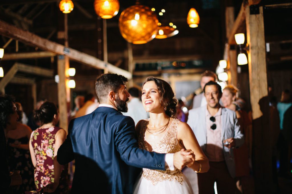 buxton maine barn wedding, barn at flannagan farm wedding, fire co, maine tinker photography, wedding photographer in maine