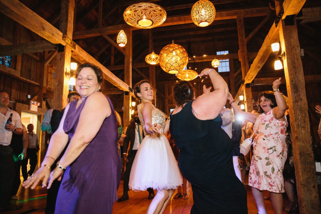 buxton maine barn wedding, barn at flannagan farm wedding, fire co, maine tinker photography, wedding photographer in maine